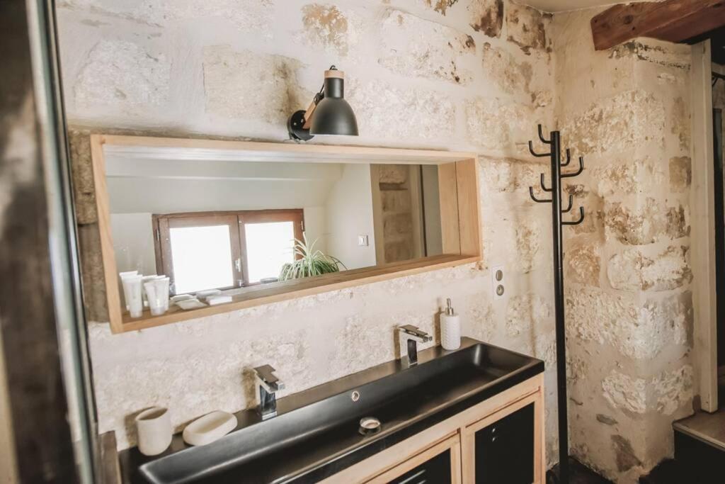 Ferienwohnung Duplex Climatise Centre Ancien 7Min A Pied Du Palais 6 Couchages Avignon Exterior foto