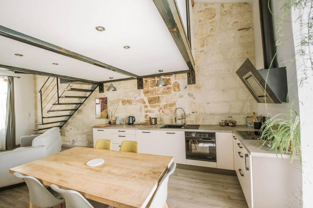 Ferienwohnung Duplex Climatise Centre Ancien 7Min A Pied Du Palais 6 Couchages Avignon Exterior foto
